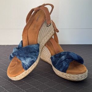 TOMS Women's Denim and Tan Espadrille Wedges, Women’s 10